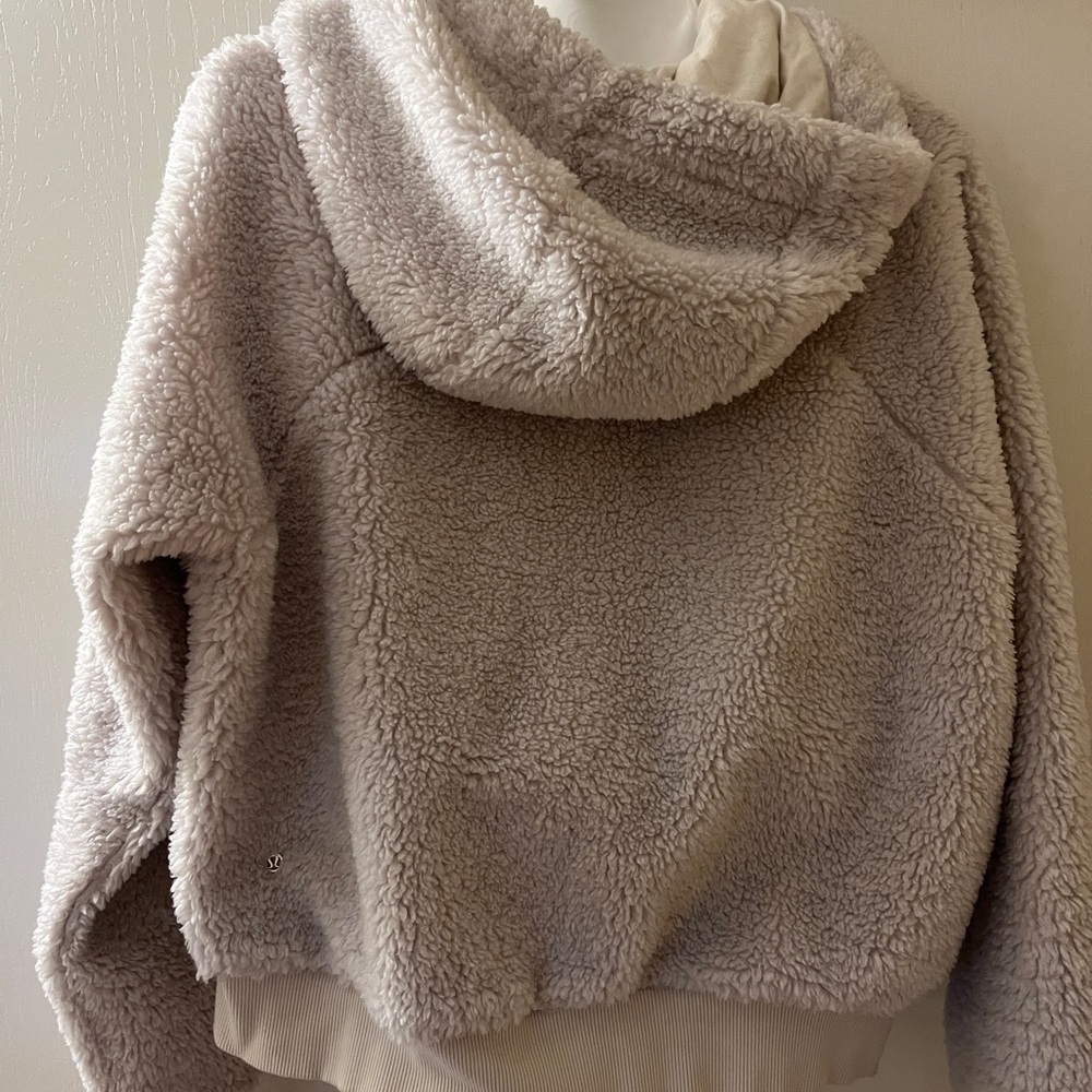 Lululemon Textured Fleece 1/2 Zip - Picture 2 of 4